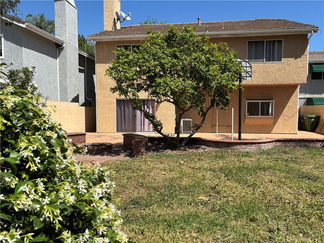 7515 Melvin, Reseda, CA 91335