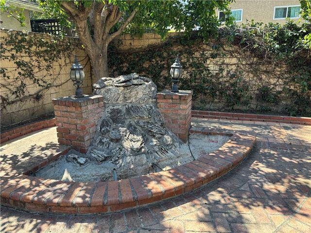7515 Melvin, Reseda, CA 91335