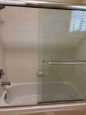 7515 Melvin, Reseda, CA 91335
