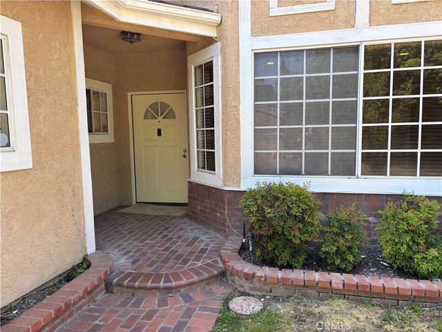 7515 Melvin, Reseda, CA 91335