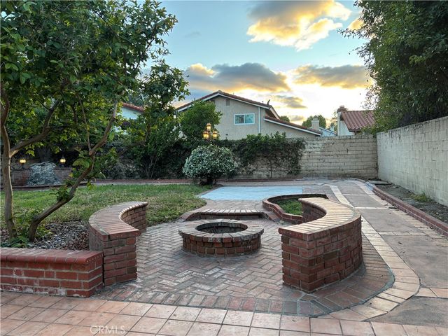 7515 Melvin, Reseda, CA 91335
