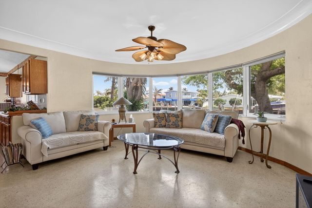 420 SE 14TH Avenue, Pompano Beach, FL 33060
