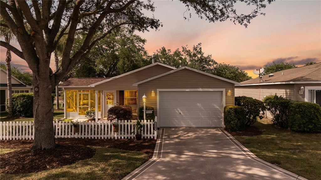 2343 DILLON LANE, The Villages, FL 32162