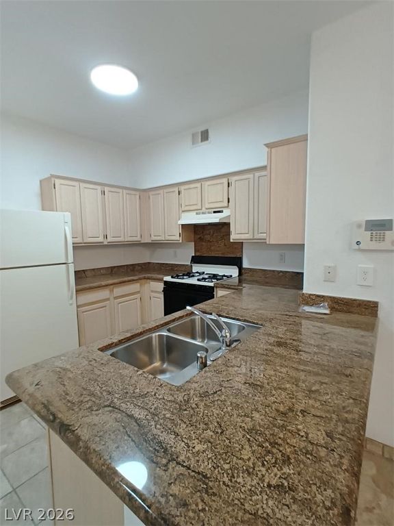 5650 East Sahara Avenue 1019, Las Vegas, NV 89142