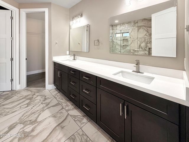 1712 E JOELLE Drive, Casa Grande, AZ 85122