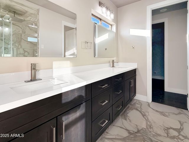 1712 E JOELLE Drive, Casa Grande, AZ 85122