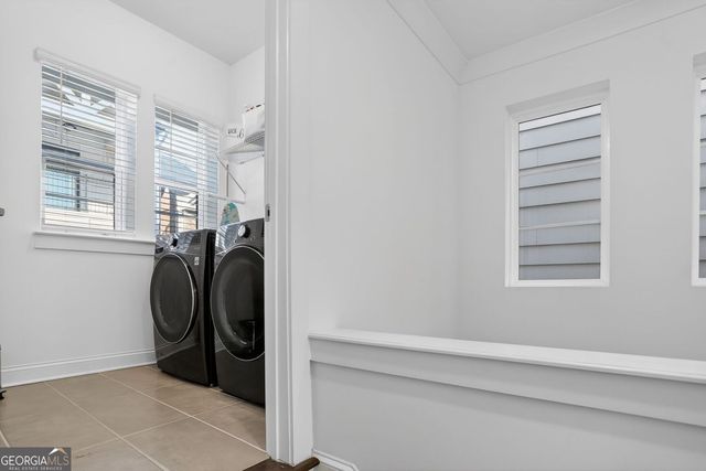 513 NE Broadview Place NE, Atlanta, GA 30324