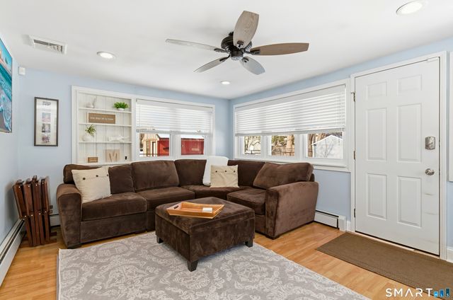 140 Dowd Street, Newington, CT 06111