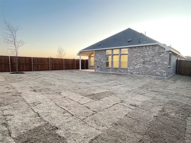 501 Orchard Place, Van Alstyne, TX 75495