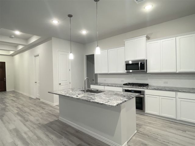 501 Orchard Place, Van Alstyne, TX 75495