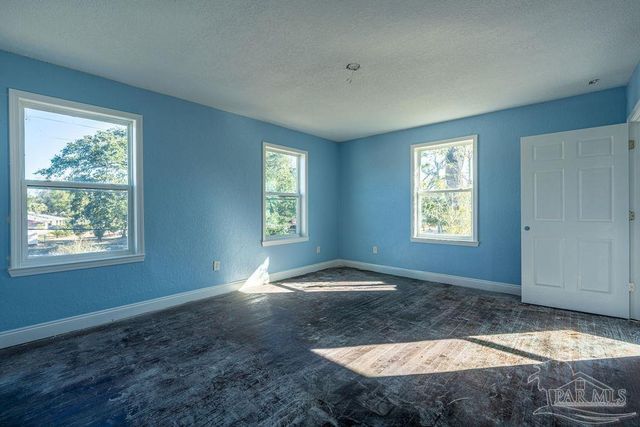 800 Mallory St, Pensacola, FL 32501