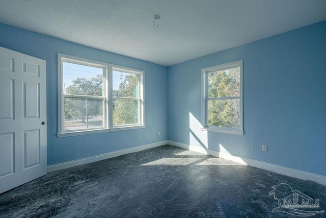 800 Mallory St, Pensacola, FL 32501