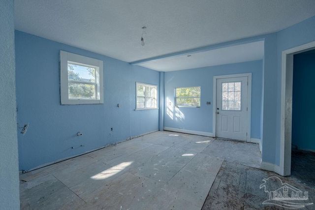 800 Mallory St, Pensacola, FL 32501