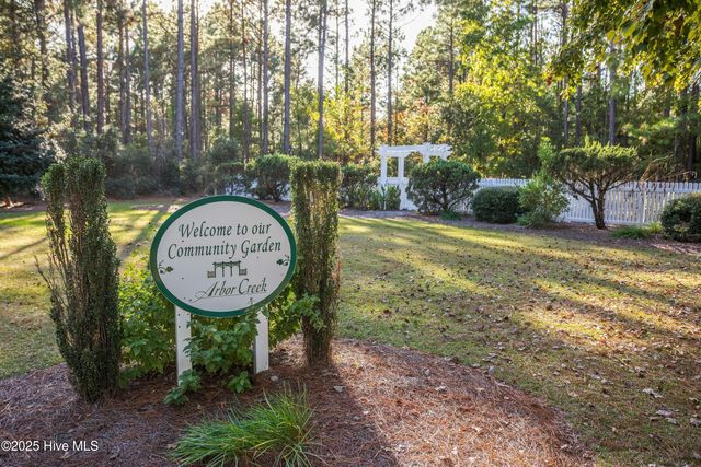 3905 Meeting Place Lane, Southport, NC 28461