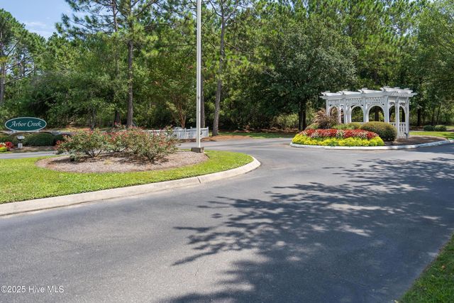 3905 Meeting Place Lane, Southport, NC 28461