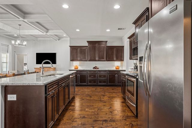 111 Lee Road 0536, Smiths Station, AL 36877