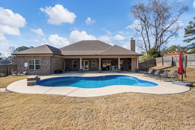 111 Lee Road 0536, Smiths Station, AL 36877