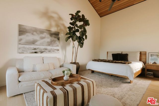 5792 Calpine Drive, Malibu, CA 90265