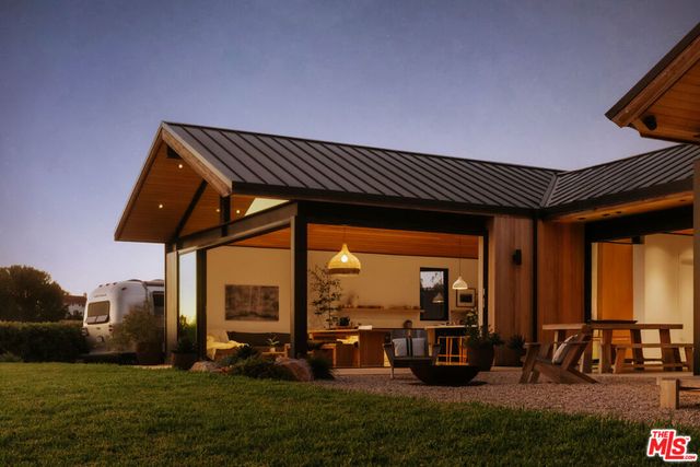 5792 Calpine Drive, Malibu, CA 90265