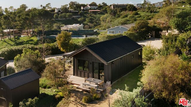 5792 Calpine Drive, Malibu, CA 90265