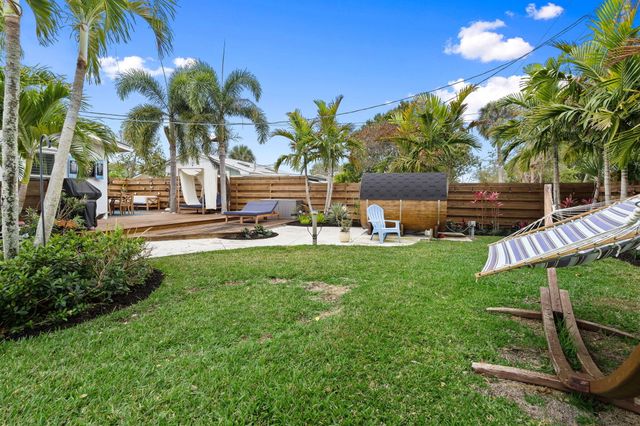 819 SE Stypmann Boulevard, Stuart, FL 34994