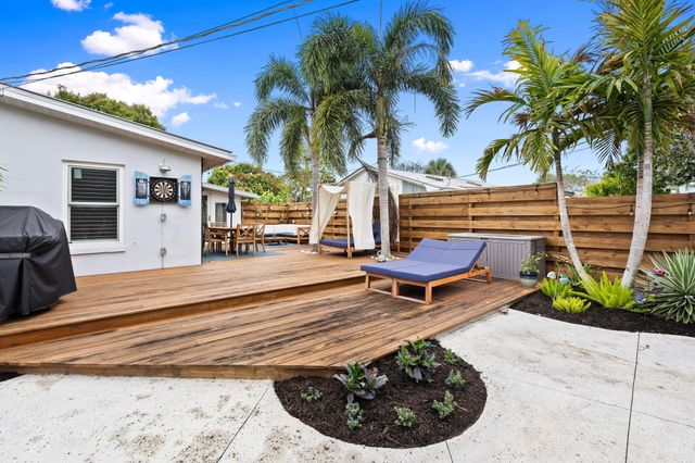 819 SE Stypmann Boulevard, Stuart, FL 34994