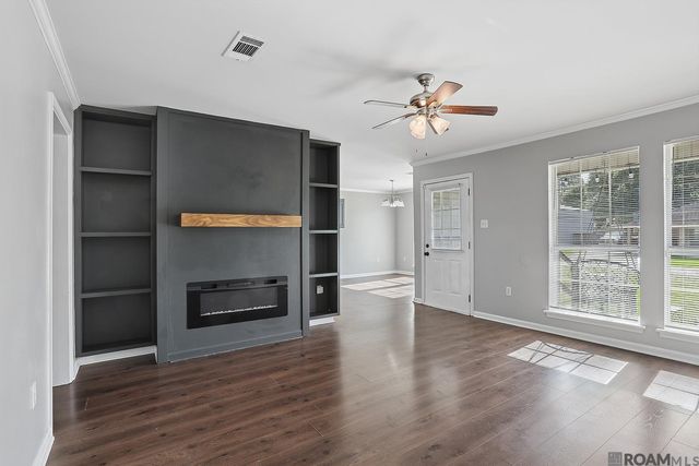 1109 N Janice Ave, Gonzales, LA 70737