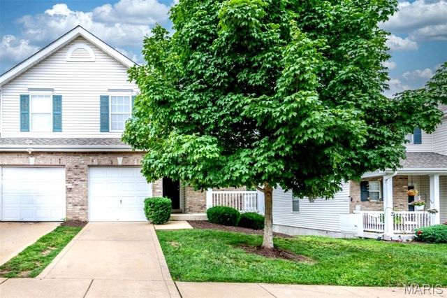 4940 Hurstborough Court, Hazelwood, MO 63042