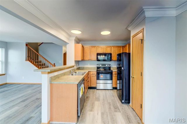 4940 Hurstborough Court, Hazelwood, MO 63042