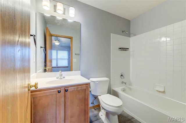 4940 Hurstborough Court, Hazelwood, MO 63042