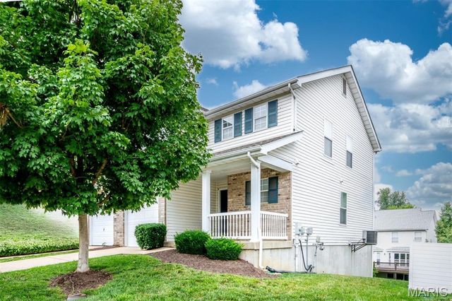 4940 Hurstborough Court, Hazelwood, MO 63042