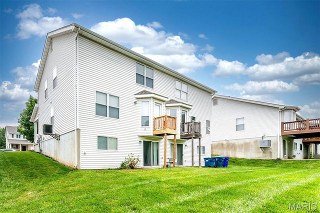4940 Hurstborough Court, Hazelwood, MO 63042