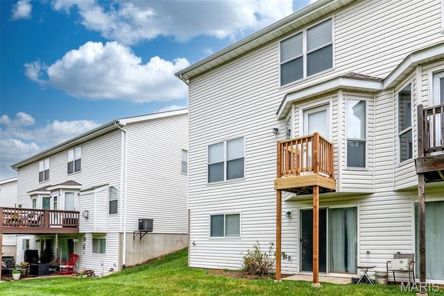 4940 Hurstborough Court, Hazelwood, MO 63042