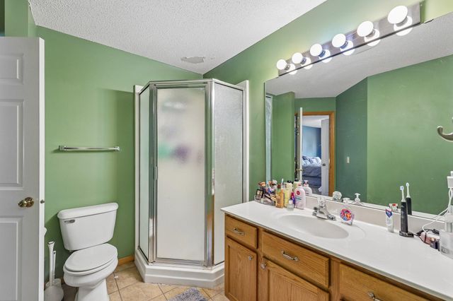 2357 Oakridge Circle, Hudson, WI 54016
