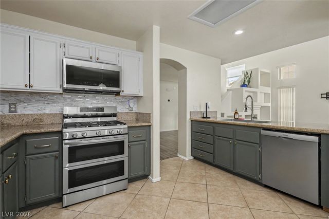 8216 Hollister Avenue, Las Vegas, NV 89131