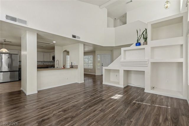 8216 Hollister Avenue, Las Vegas, NV 89131