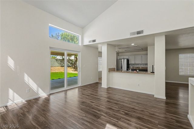 8216 Hollister Avenue, Las Vegas, NV 89131
