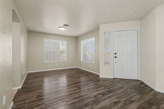 8216 Hollister Avenue, Las Vegas, NV 89131
