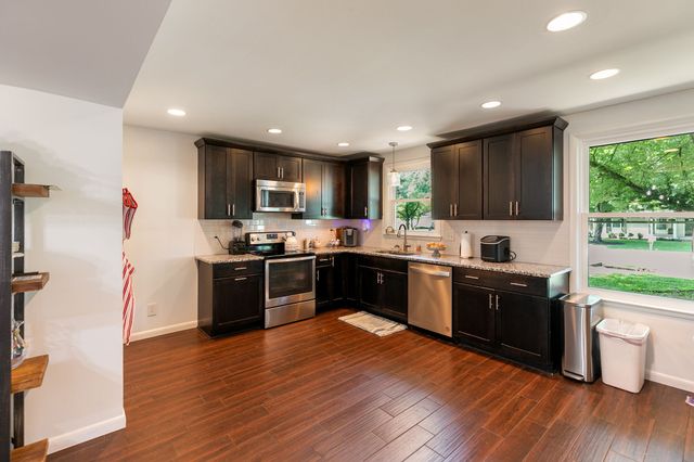 4828 Briarwood Dr, Nashville, TN 37211