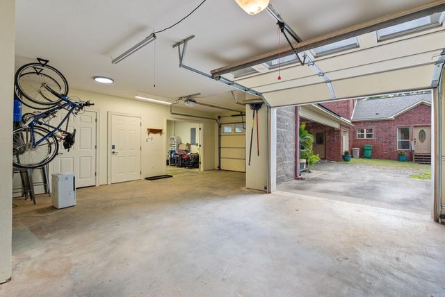 67 High Point Drive, Mayflower, AR 72106