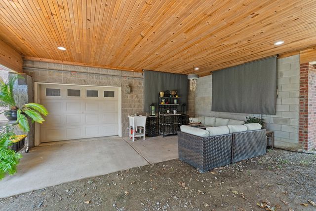 67 High Point Drive, Mayflower, AR 72106