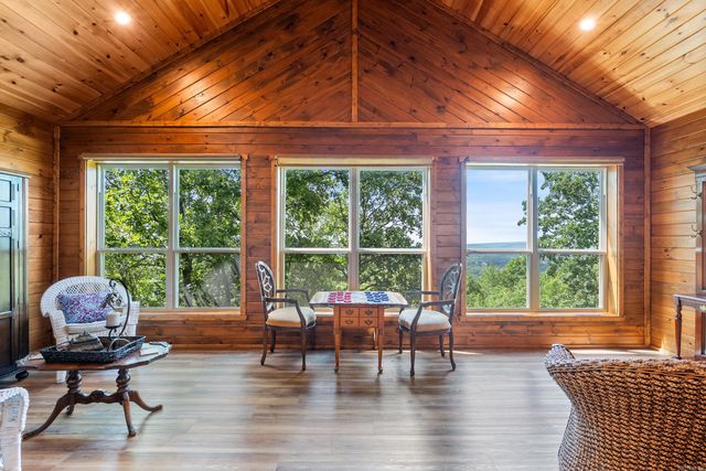 67 High Point Drive, Mayflower, AR 72106