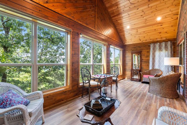 67 High Point Drive, Mayflower, AR 72106
