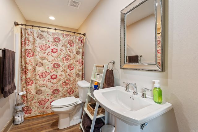 67 High Point Drive, Mayflower, AR 72106