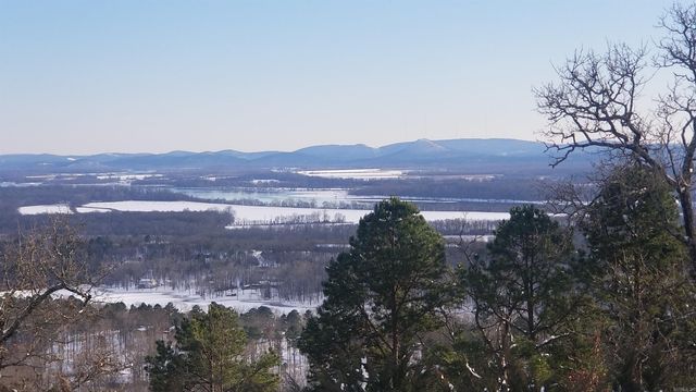 67 High Point Drive, Mayflower, AR 72106
