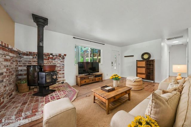 24317 Carson Dr, Pioneer, CA 95666