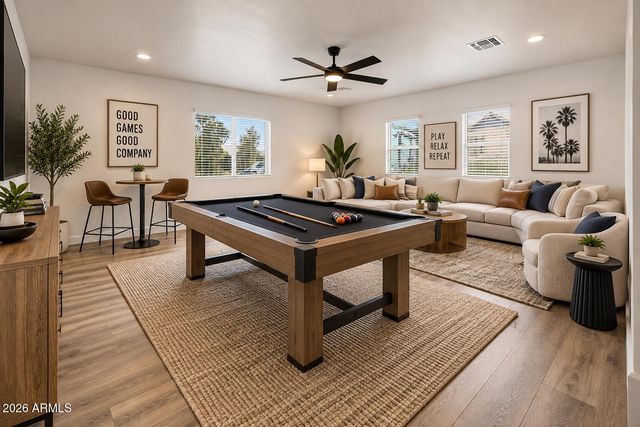 1004 W MANHATTON Drive, Tempe, AZ 85282