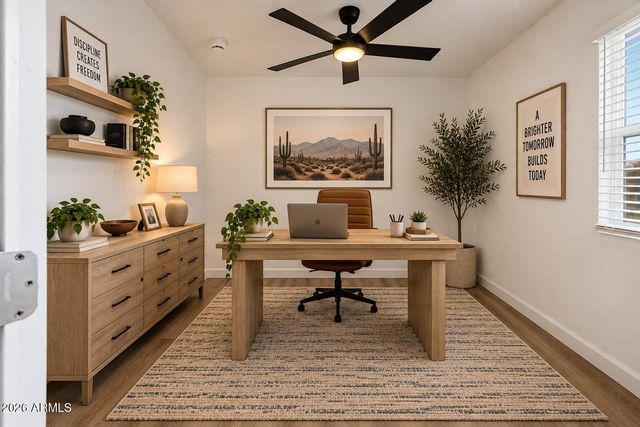 1004 W MANHATTON Drive, Tempe, AZ 85282