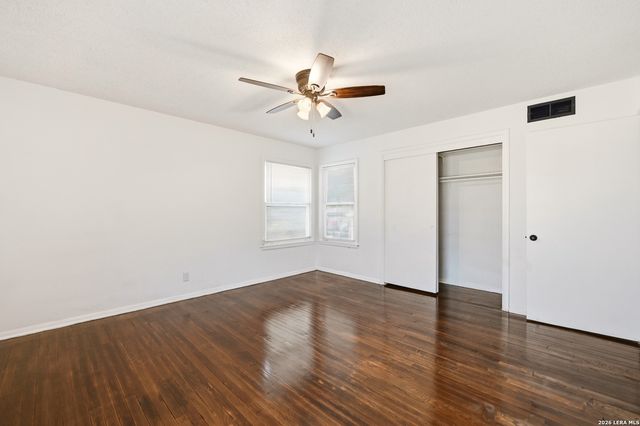 219 Sunnycrest, San Antonio, TX 78228