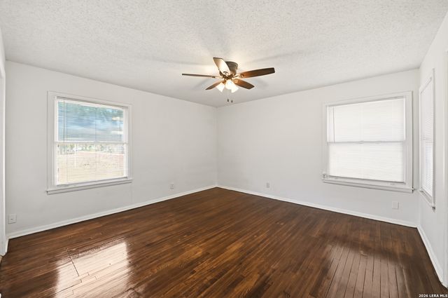 219 Sunnycrest, San Antonio, TX 78228